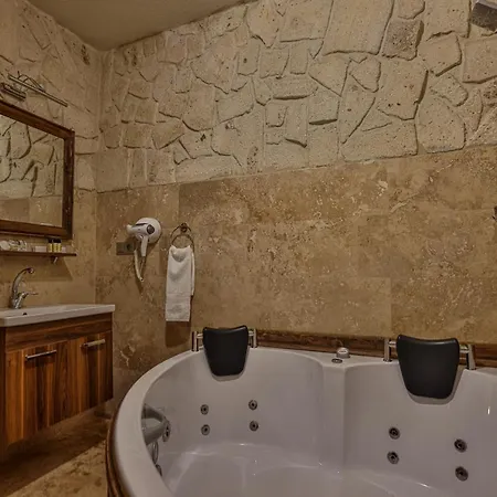 Caveadocia Stone&cave Hotel